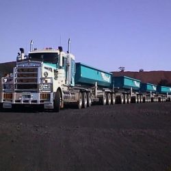 SIDE TIPPER ROAD TRAIN1